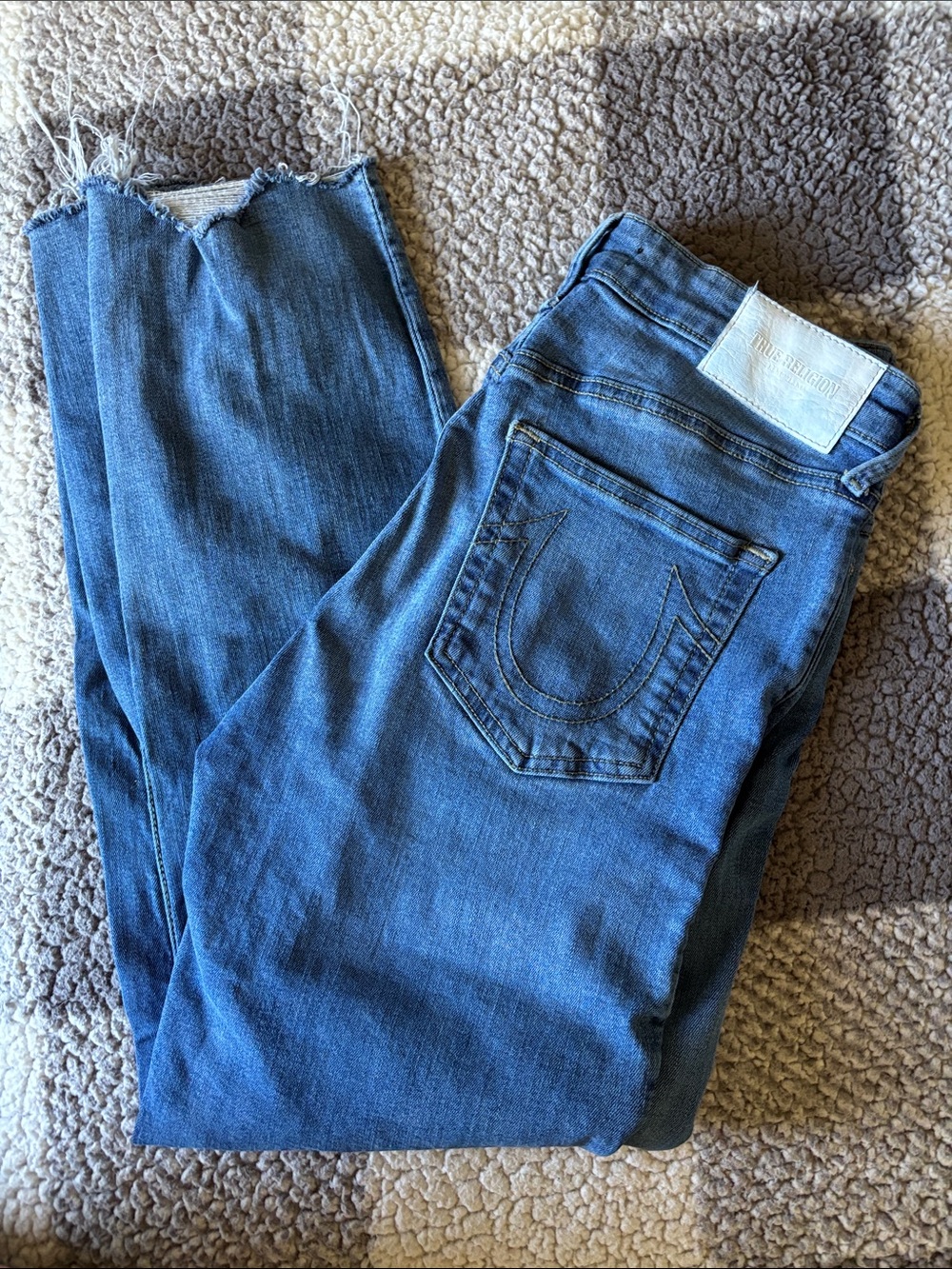 True Religion Women's Medium Blue Raw Hem Cropped Straight Jeans